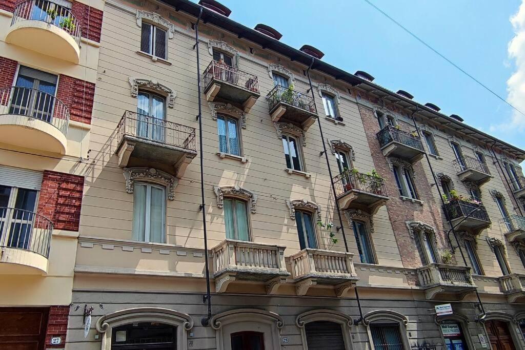 Apartamento Casa Relax - 500 Mt. Dal Centro Turín Exterior foto